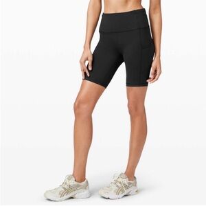 Lululemon Fast and Free Short 8” Non-Reflective Shorts Size 8